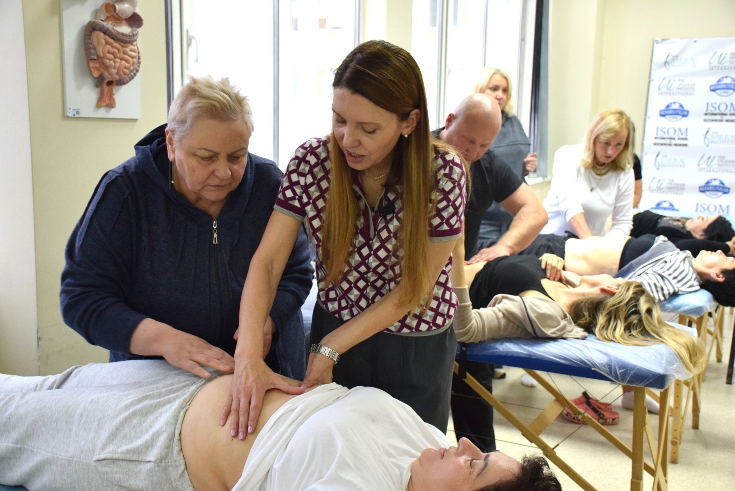 Масаж внутрішніх органів Школа «Реабілітолог» 37235