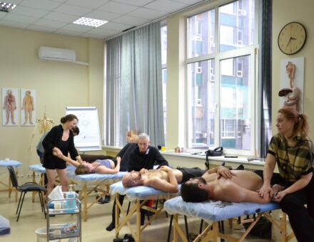 Инструментальная мобилизация мягких тканей Школа «Реабилитолог» 9758