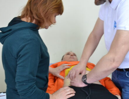 Анатомія та пальпація внутрішніх органів та їх взаємозв’язок з локомоторною системою. Семінар для остеопатів Школа «Реабілітолог» 9788