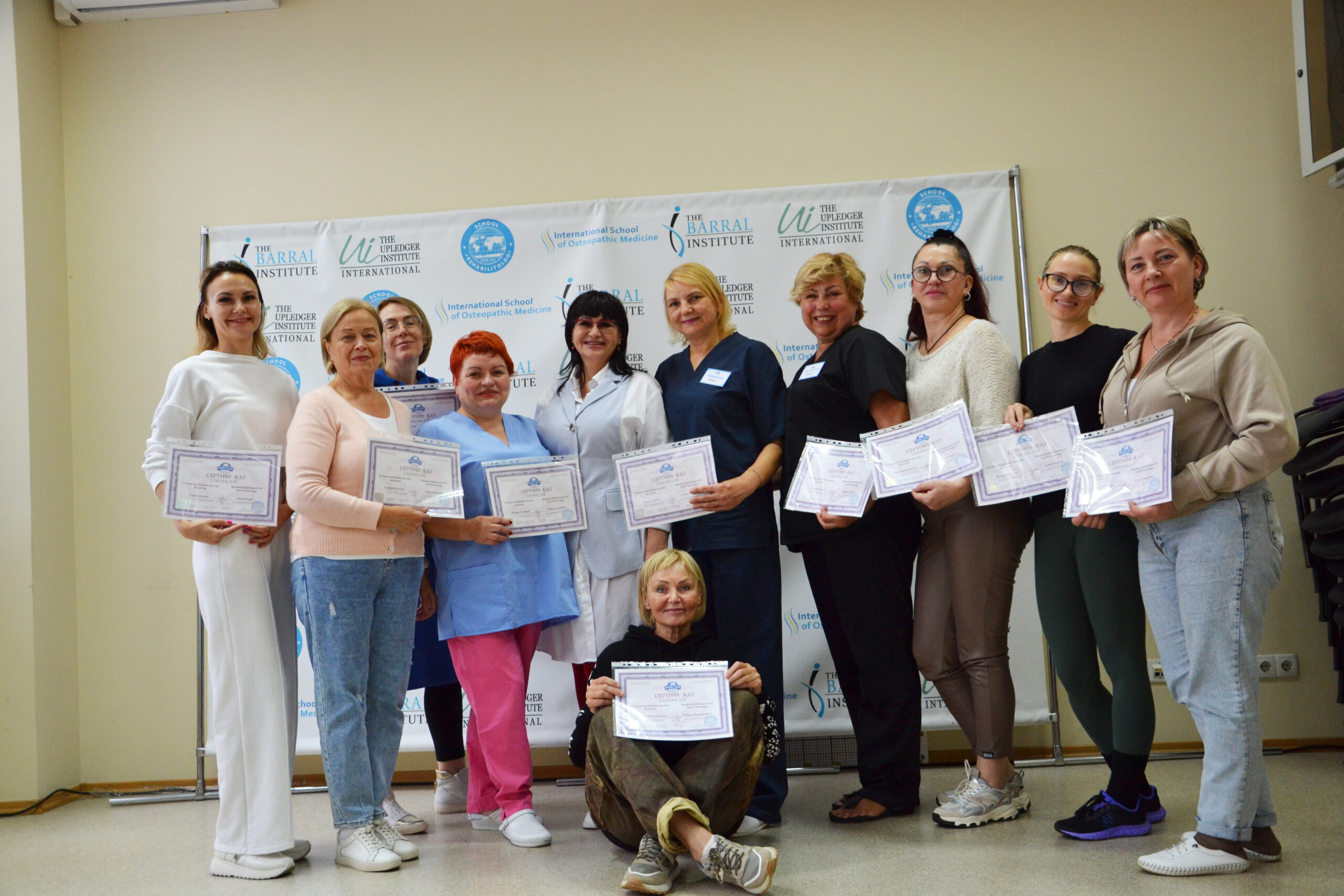 Сучасні методики масажу обличчя Школа «Реабілітолог» 28079