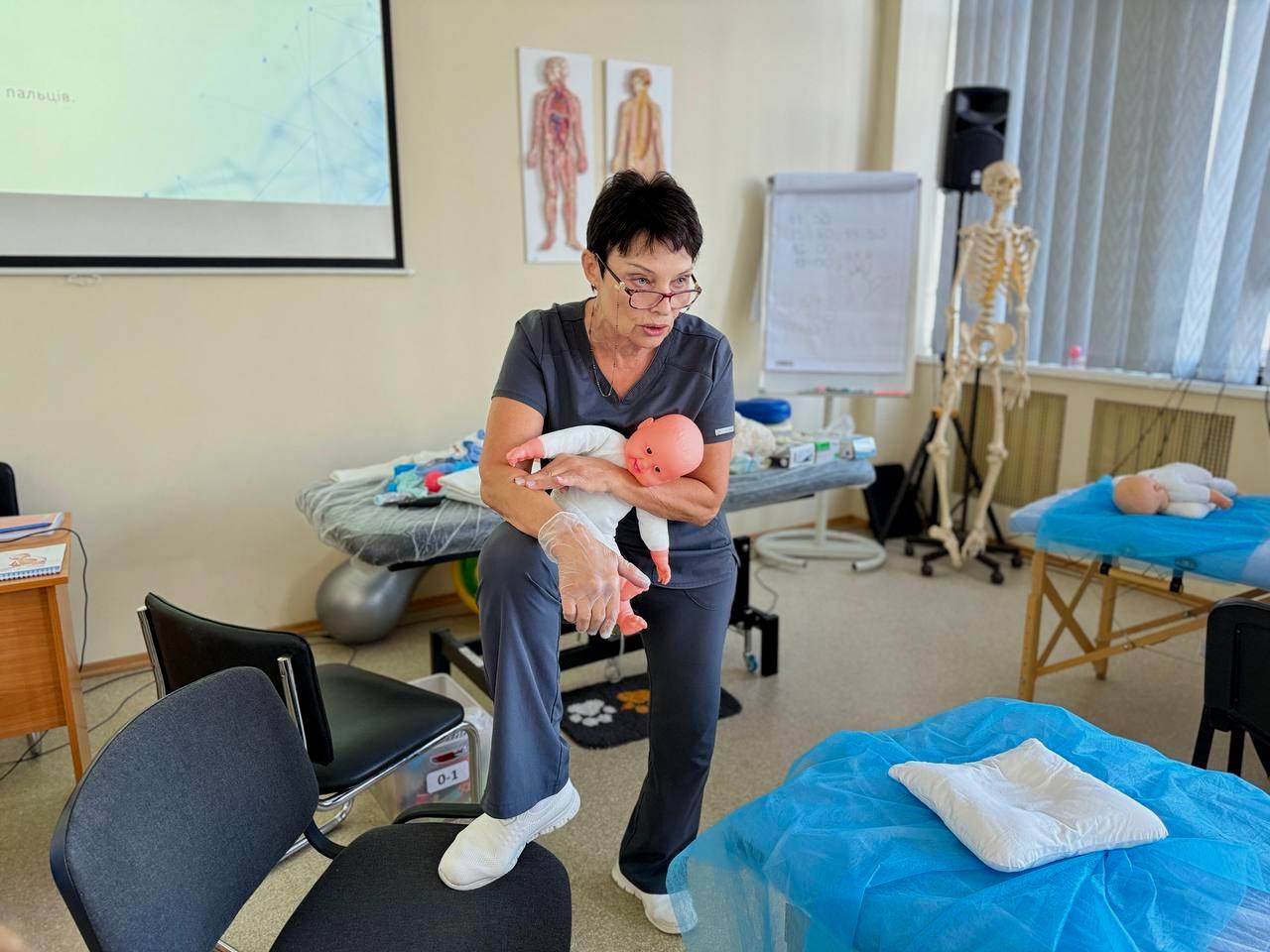 Массаж с основами физической терапии для детей в возрасте от 0 до 3 лет Школа «Реабилитолог» 36931