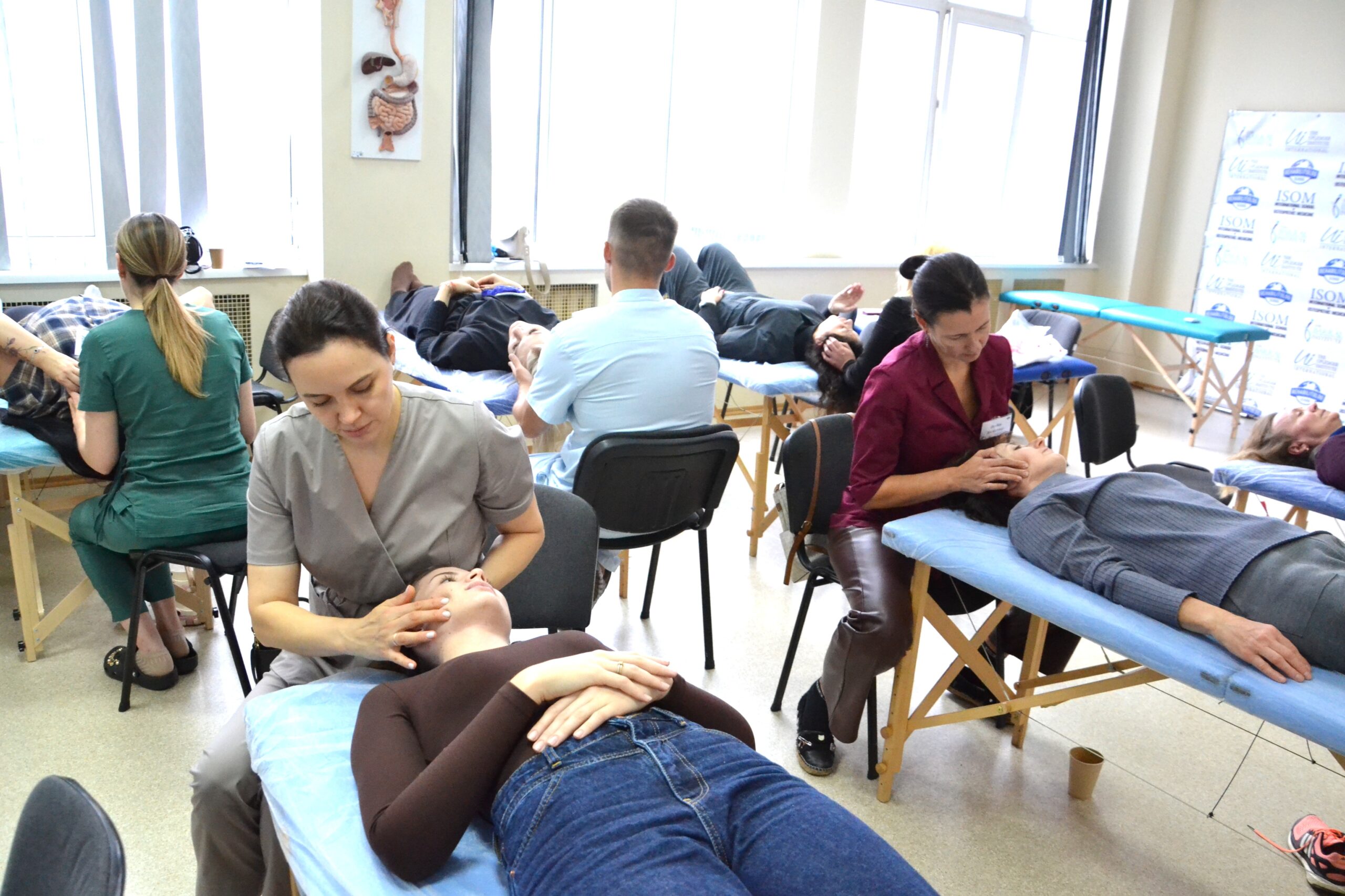 Скронево-нижньощелепний суглоб без болю: робота з дисфункціями та зняття напруги Школа &laquo;Реабілітолог&raquo; 37318