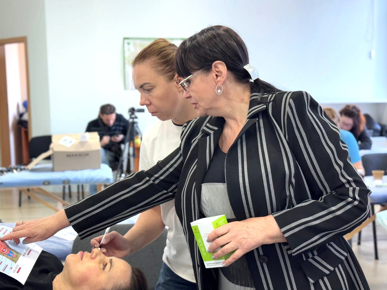 Естетична акупунктура обличчя Школа «Реабілітолог» 37224